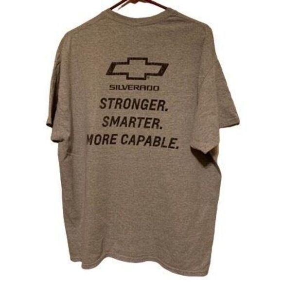 University Of Miami Chevy Silverado Size XL T-Shirt - Picture 4 of 4